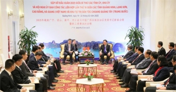 Uỷ viên Bộ Chính trị Nguyễn Xuân Thắng tiếp Bí thư Khu ủy Khu tự trị Dân tộc Choang Quảng Tây