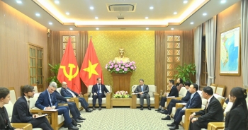 Bộ trưởng Bộ Tư pháp tiếp Chủ tịch Liên minh Công chứng Quốc tế và Hội đồng công chứng tối cao Pháp
