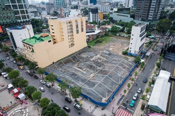 Chủ tịch Hà Nội yêu cầu không để xảy ra việc lợi dụng sắp xếp bộ máy để chiếm đất, chuyển đổi đất trái phép