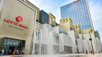 Lotte Mall Tây Hồ lỗ hàng trăm tỷ, nhưng Việt Nam vẫn là "điểm sáng" doanh thu của Lotte Shopping