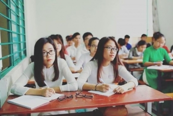 2 trường tuyển sinh ngành Sư phạm Lịch sử nhưng không xét tuyển môn Sử