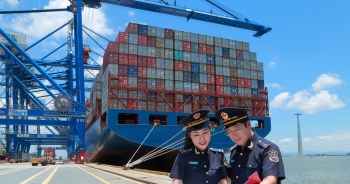Xuất nhập khẩu đạt 1,05 tỷ USD trong ngày đầu Hải quan triển khai bộ máy mới