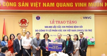 Bộ Y tế tiếp nhận 500.000 liều vaccine phòng bệnh sởi