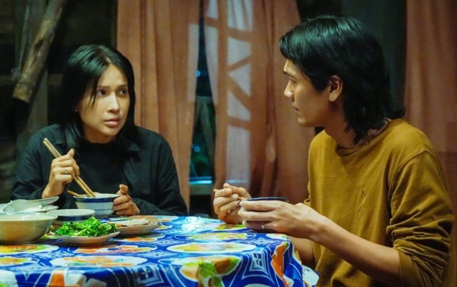 “Quỷ nhập tràng” thu hơn 115 tỷ, phim mới của đạo diễn “Ký sinh trùng” chật vật trên phòng vé