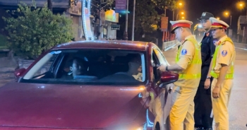 Vi phạm nồng độ cồn kịch khung, cán bộ quản lý thị trường bị phạt 80 triệu đồng
