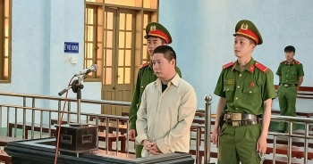 Lĩnh 19 năm tù vì hiếp dâm con riêng của vợ dẫn đến có thai