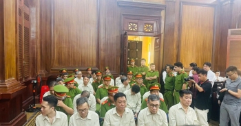 An Giang: Cựu Chủ tịch tỉnh 'lợi dụng chức vụ' bị tuyên 8 năm 6 tháng tù