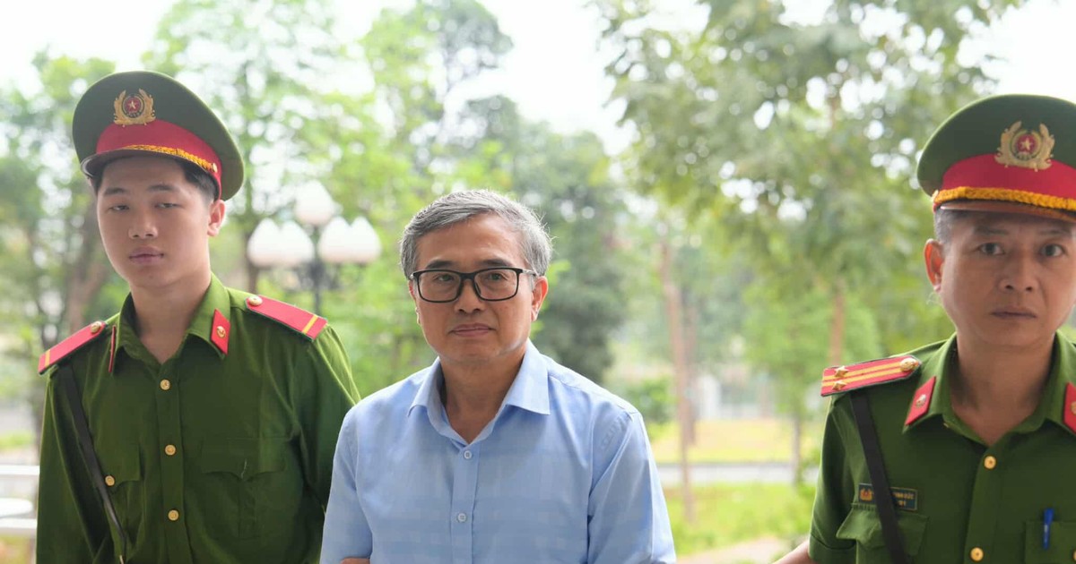 Cựu Thứ trưởng Bộ Công thương hầu tòa vì gây thiệt hại hơn hơn 1.000 tỷ đồng