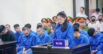 Tuyên án nữ “quái xế” đâm tử vong cô gái dừng đèn đỏ