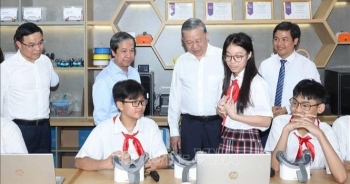Giáo dục trí tuệ cần đi đôi với giáo dục văn hóa, đạo đức, thẩm mỹ