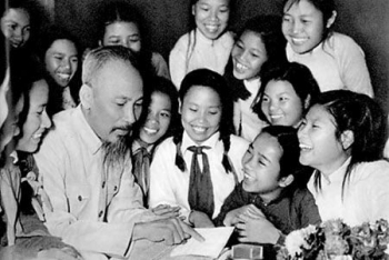 Tuổi trẻ noi theo tấm gương Chủ tịch Hồ Chí Minh