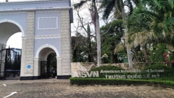 Học sinh Trường quốc tế Mỹ AISVN mong được trở lại trường sau thời gian bị đình chỉ