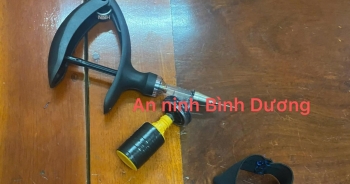 Bắt giữ đối tượng dùng kim tiêm đâm vào đùi 5 học sinh rồi quay video lại