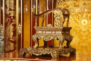 Phó Thủ tướng yêu cầu UBND TP.Huế khẩn trương kiểm tra vụ phá hoại bảo vật quốc gia "Ngai vua triều Nguyễn”