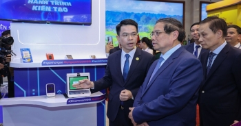 Ngân hàng chuyển đổi số phải vì lợi ích của người dân và sự phát triển của doanh nghiệp