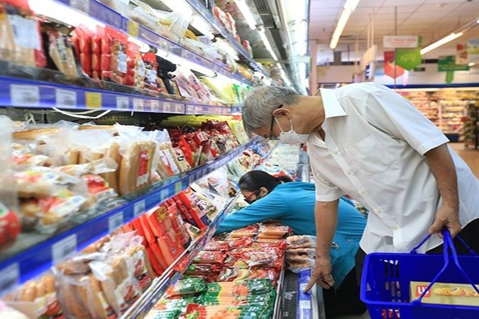 Thủ tướng chỉ thị tăng cường thực thi Luật Giá, xử lý nghiêm hành vi nâng khống, thao túng giá