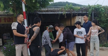 Bắt giữ nhóm đối tượng người nước ngoài cướp ô tô trên cao tốc