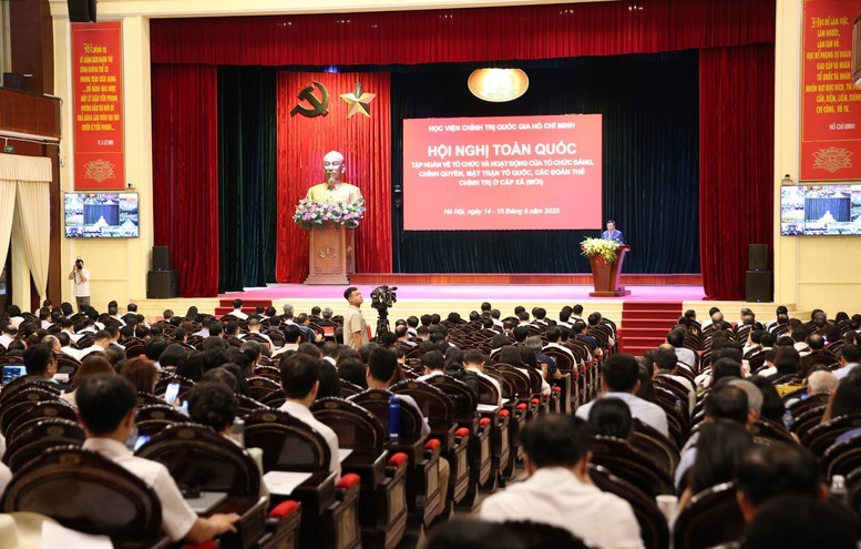 Khai mạc hội nghị tập huấn toàn quốc về vận hành hệ thống chính trị cấp xã mới