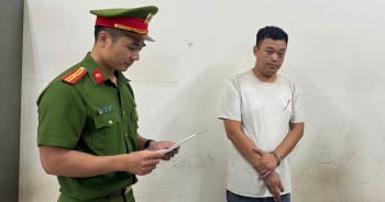 Tạm giữ hình sự tài xế taxi chiếm đoạt hơn 4 triệu đồng/ cuốc xe