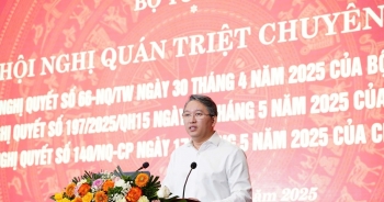 Quán triệt chuyên sâu về các Nghị quyết về đổi mới công tác xây dựng và thi hành pháp luật