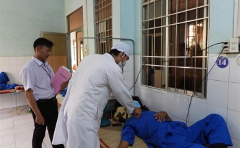 Nguy cơ đột quỵ, nhồi máu cơ tim từ mỗi hơi thuốc