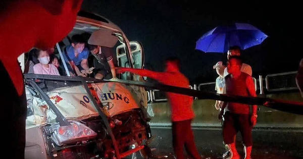 Va chạm liên hoàn trên cao tốc Tuyên Quang - Phú Thọ, nhiều người bị thương