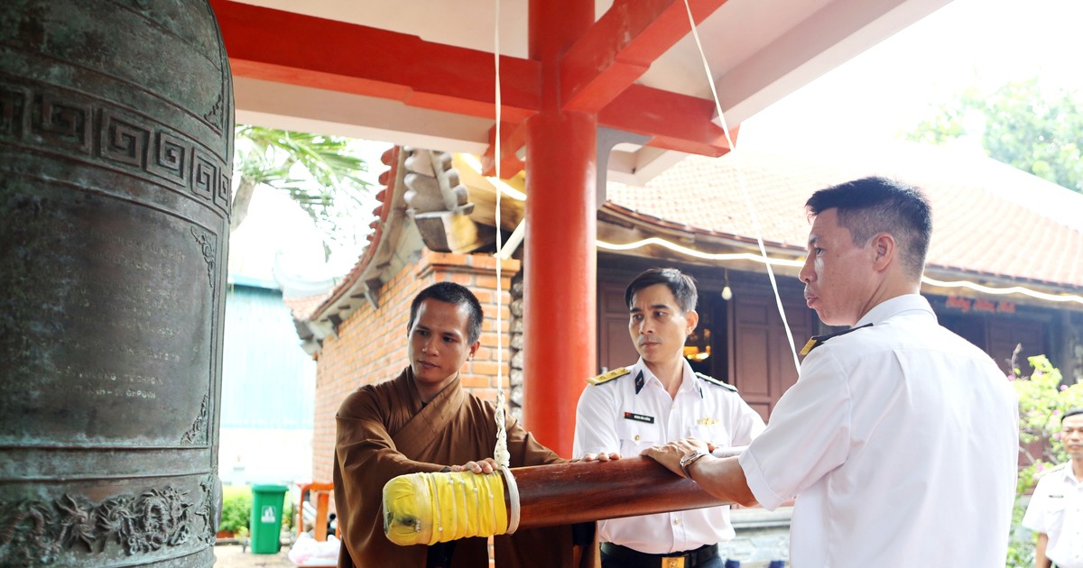 9 ngôi chùa của đặc khu Trường Sa đồng loạt thỉnh chuông chào mừng ngày “sắp xếp lại giang sơn”