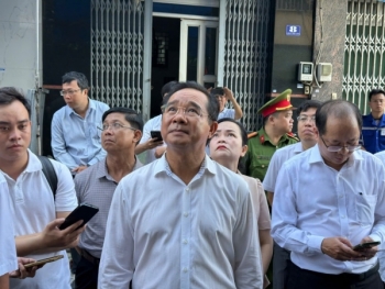 Phó Thủ tướng và Chủ tịch TP HCM yêu cầu điều tra nguyên nhân vụ cháy chung cư Độc Lập