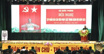 Phấn đấu mỗi cán bộ, chiến sĩ quân đội là một báo cáo viên, tuyên truyền viên pháp luật