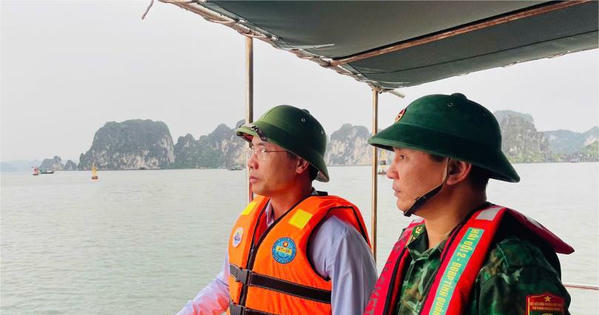 Chìm tàu du lịch chở khách trên vịnh Hạ Long, chưa tìm thấy nhiều người