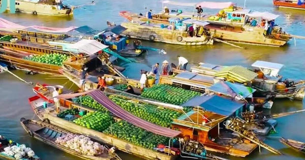 Đánh thức di sản chợ nổi Cái Răng