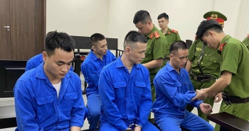 "Phá hoại" hoạt động kinh doanh, bôi nhọ chủ nhà hàng, nhóm đối tượng lãnh án