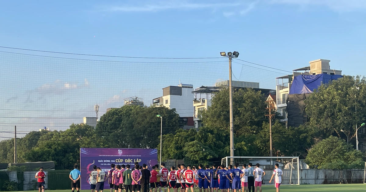 Ra quân đầy cảm xúc tại giải bóng đá Cúp Độc Lập: Báo Pháp Luật Việt Nam chia điểm với Báo Nhà Báo & Công Luận