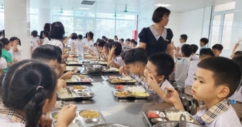 Hà Nội chính thức cấp tiền ăn trưa 20.000 - 30.000 đồng/ngày cho học sinh tiểu học
