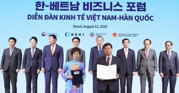 Tổng Bí thư Tô Lâm và Thủ tướng Hàn Quốc chứng kiến Lễ trao các thỏa thuận hợp tác