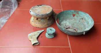 Một gia đình ở Phú Thọ phát hiện cổ vật có niên đại trên 2.500 năm