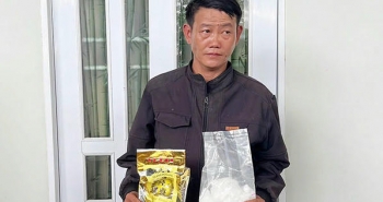 Bắt quả tang người đàn ông mang 1kg ma túy đá vào nhà nghỉ