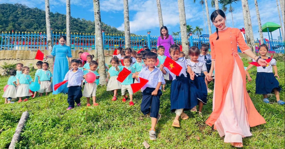 Miễn học phí cho học sinh phổ thông từ năm học 2025 - 2026: Hiện thực hóa khát vọng xây dựng một xã hội học tập vì Việt Nam hùng cường