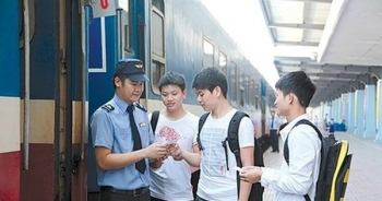 Giảm 10% giá vé tàu cho tân sinh viên