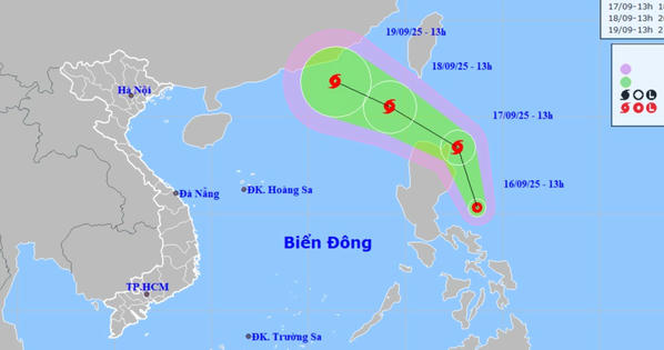 Dự báo áp thấp nhiệt đới gần biển Đông có khả năng mạnh lên thành bão