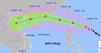 Tối mai, bão Ragasa sẽ đi vào Biển Đông