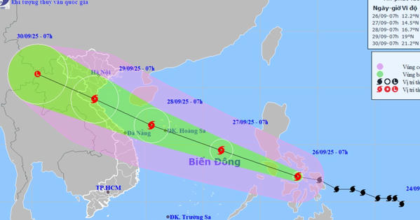 Bão Bualoi giật cấp 14 di chuyển rất nhanh, sắp vào Biển Đông