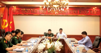 Báo Pháp luật Việt Nam phối hợp với Cục Pháp chế, Bộ Quốc phòng tuyên truyền, phổ biến chính sách pháp luật