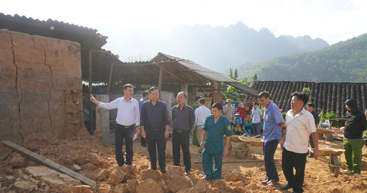 Lào Cai: Sập tường trong lúc tháo dỡ nhà, 2 người chết, 1 người bị thương