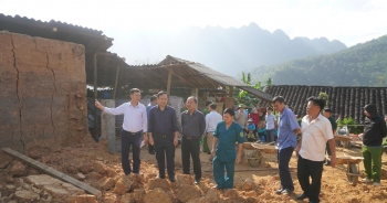 Lào Cai: Sập tường trong lúc tháo dỡ nhà, 2 người chết, 1 người bị thương