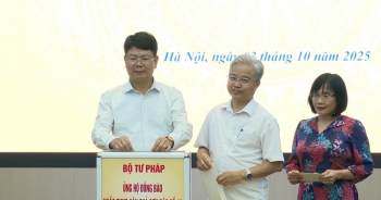 Bộ Tư pháp phát động ủng hộ đồng bào khắc phục hậu quả cơn bão số 10