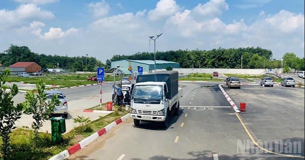 Bộ Xây dựng đề xuất bãi bỏ hàng loạt điều kiện trong đào tạo lái xe