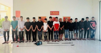 Bắt giữ nhóm thanh niên tụ tập mang hung khí gây rối trong đêm