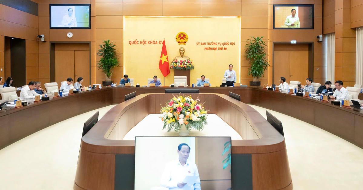 Xây dựng và phát triển công nghiệp an ninh trong kỷ nguyên phát triển