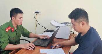 Khởi tố đối tượng dùng thủ đoạn "mua hàng giúp dân" để lừa chiếm tài sản